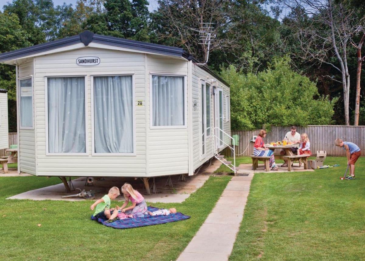 Castle Brake Holiday Park Woodbury Exterior photo